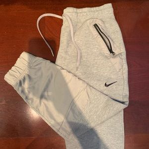 NIKE joggers